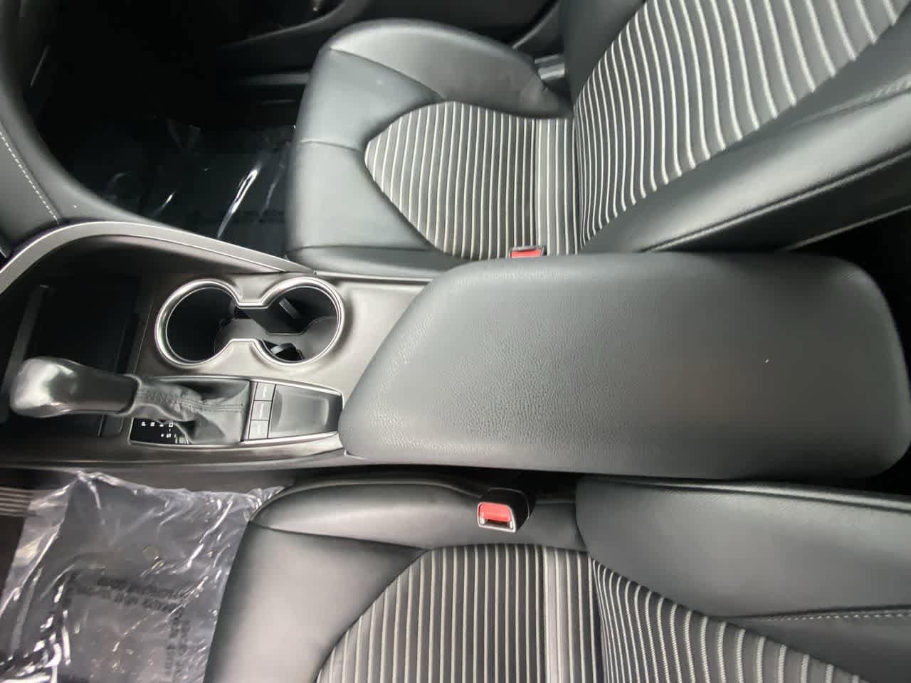 Thumbnail: 2024 Toyota Camry - 20