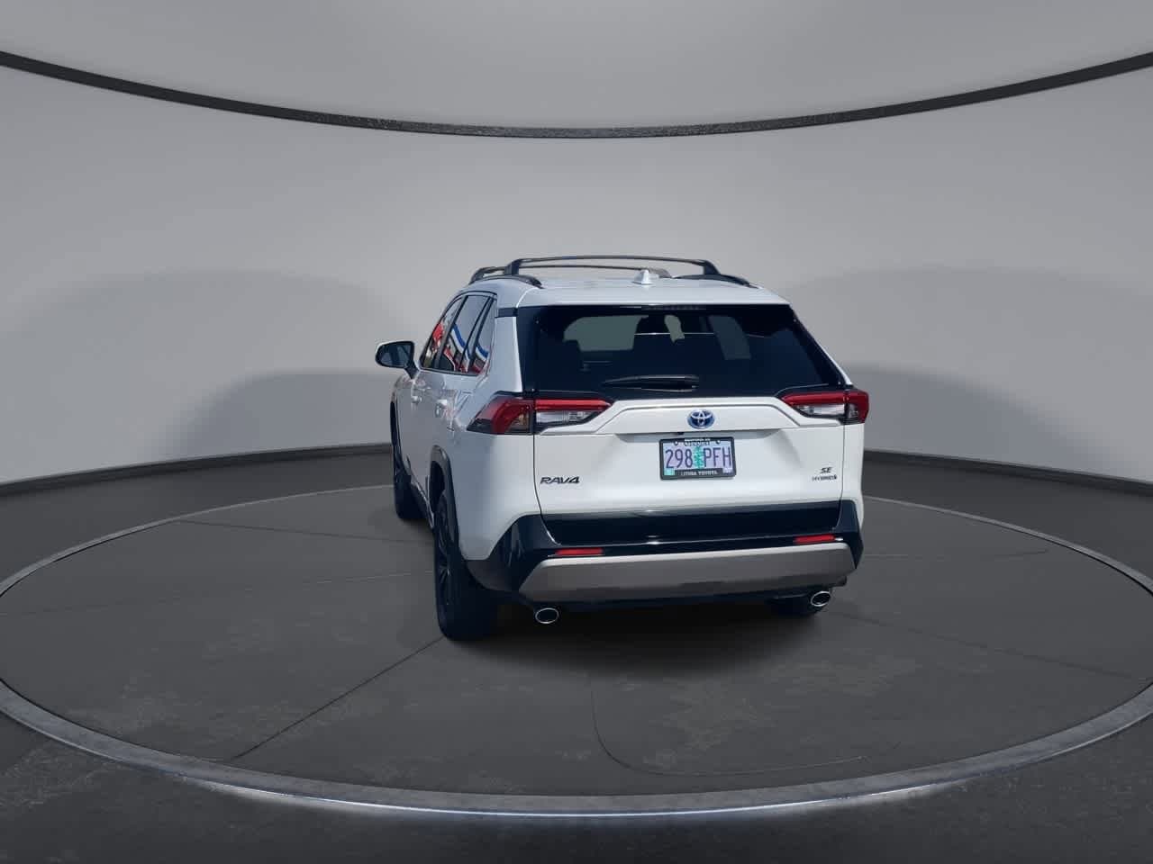 Thumbnail: 2023 Toyota RAV4 - 8