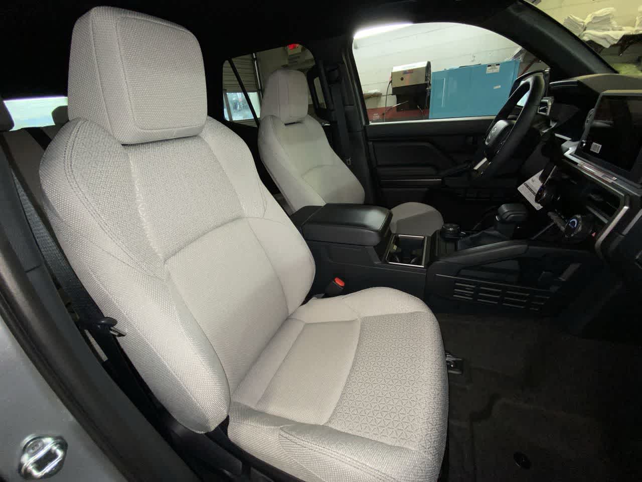 Thumbnail: 2025 Toyota 4Runner - 24