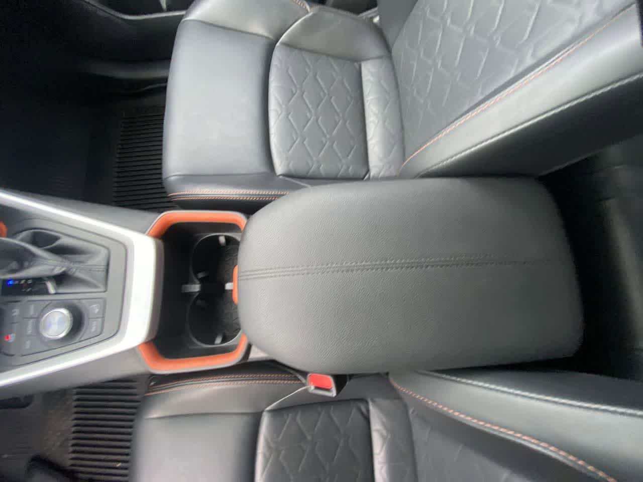 Thumbnail: 2024 Toyota RAV4 - 20