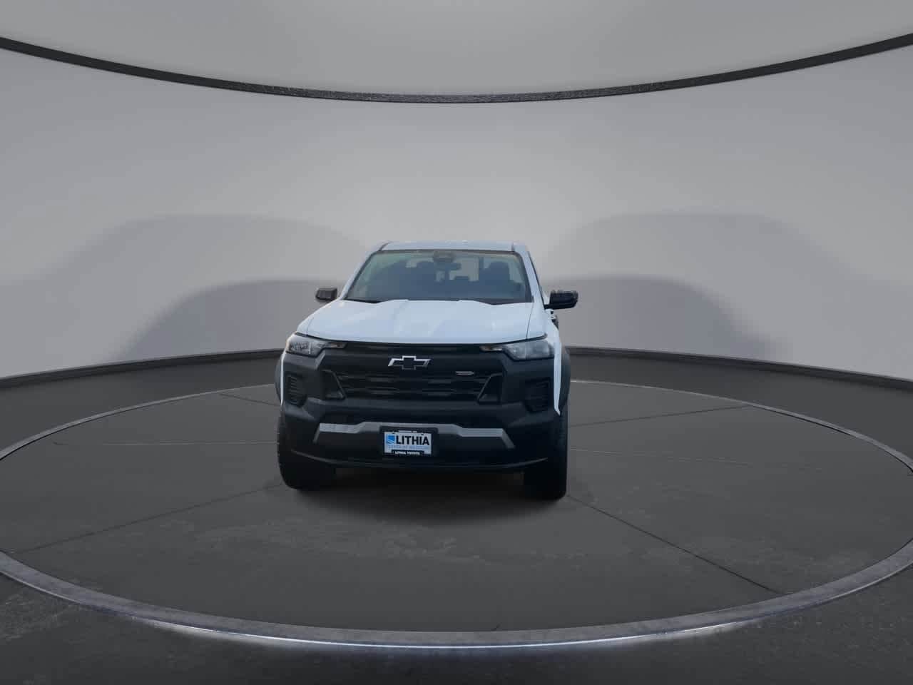 Thumbnail: 2024 Chevrolet Colorado - 3