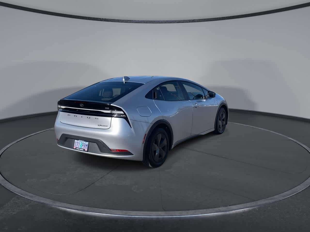 Thumbnail: 2024 Toyota Prius Prime - 8