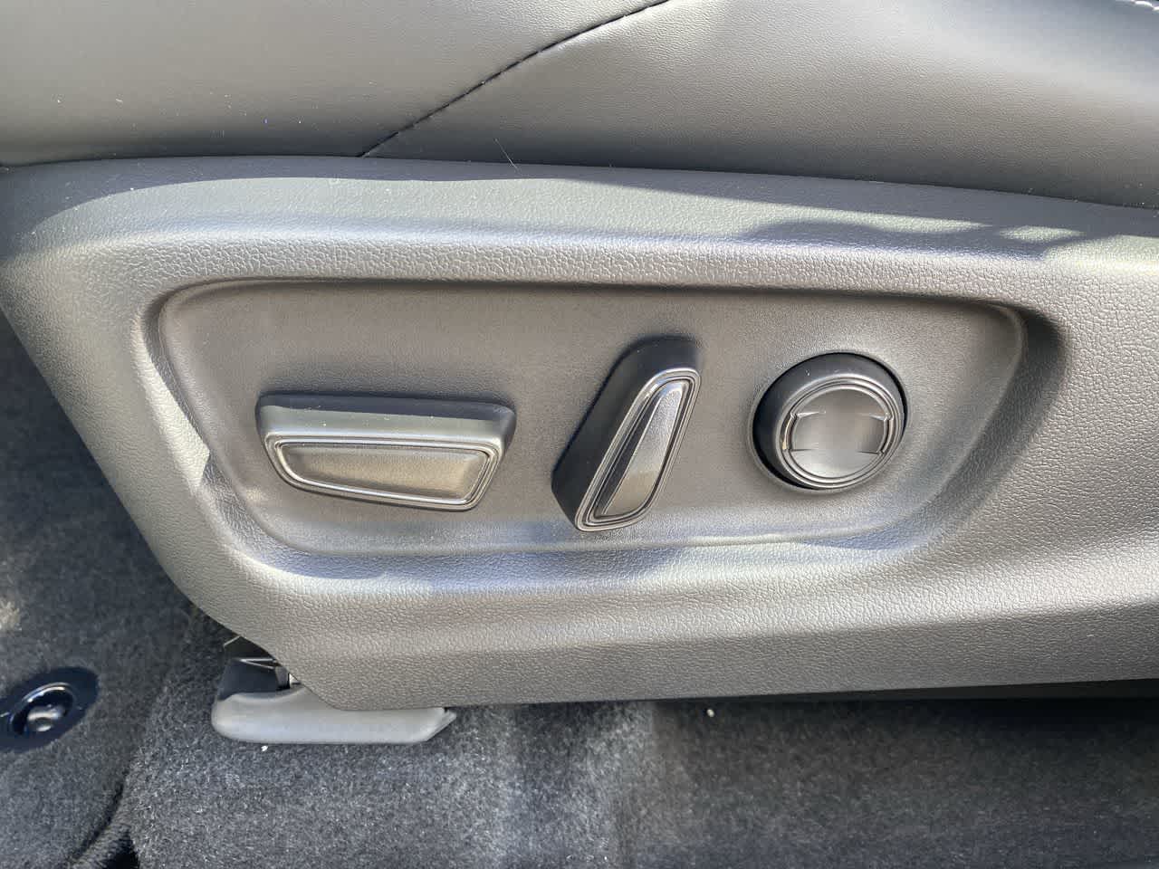 Thumbnail: 2026 Toyota C-HR - 12