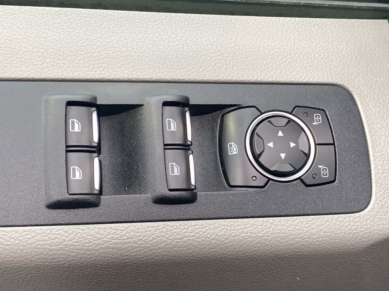 Thumbnail: 2016 Ford F-150 - 13