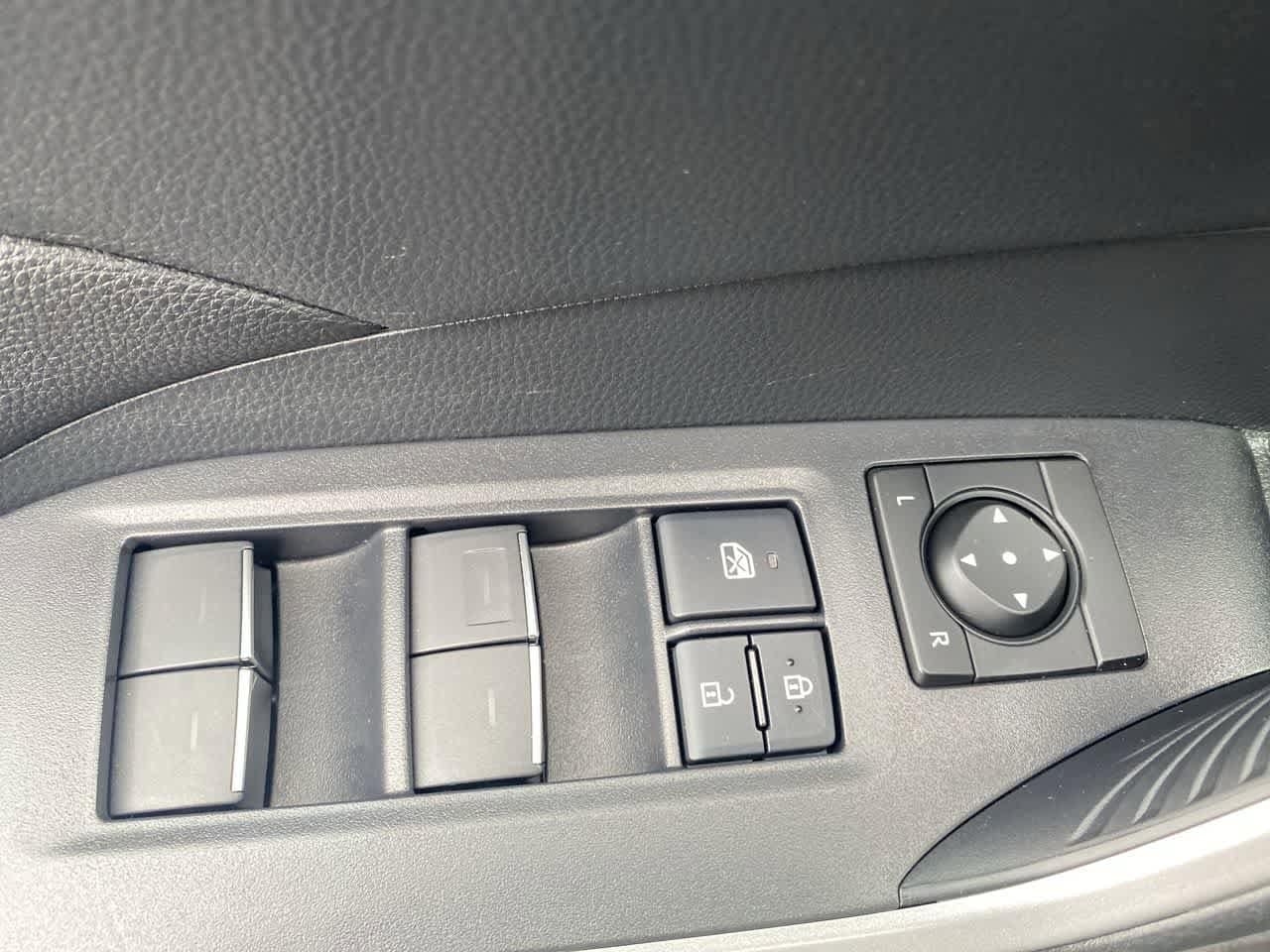 Thumbnail: 2023 Toyota RAV4 - 13