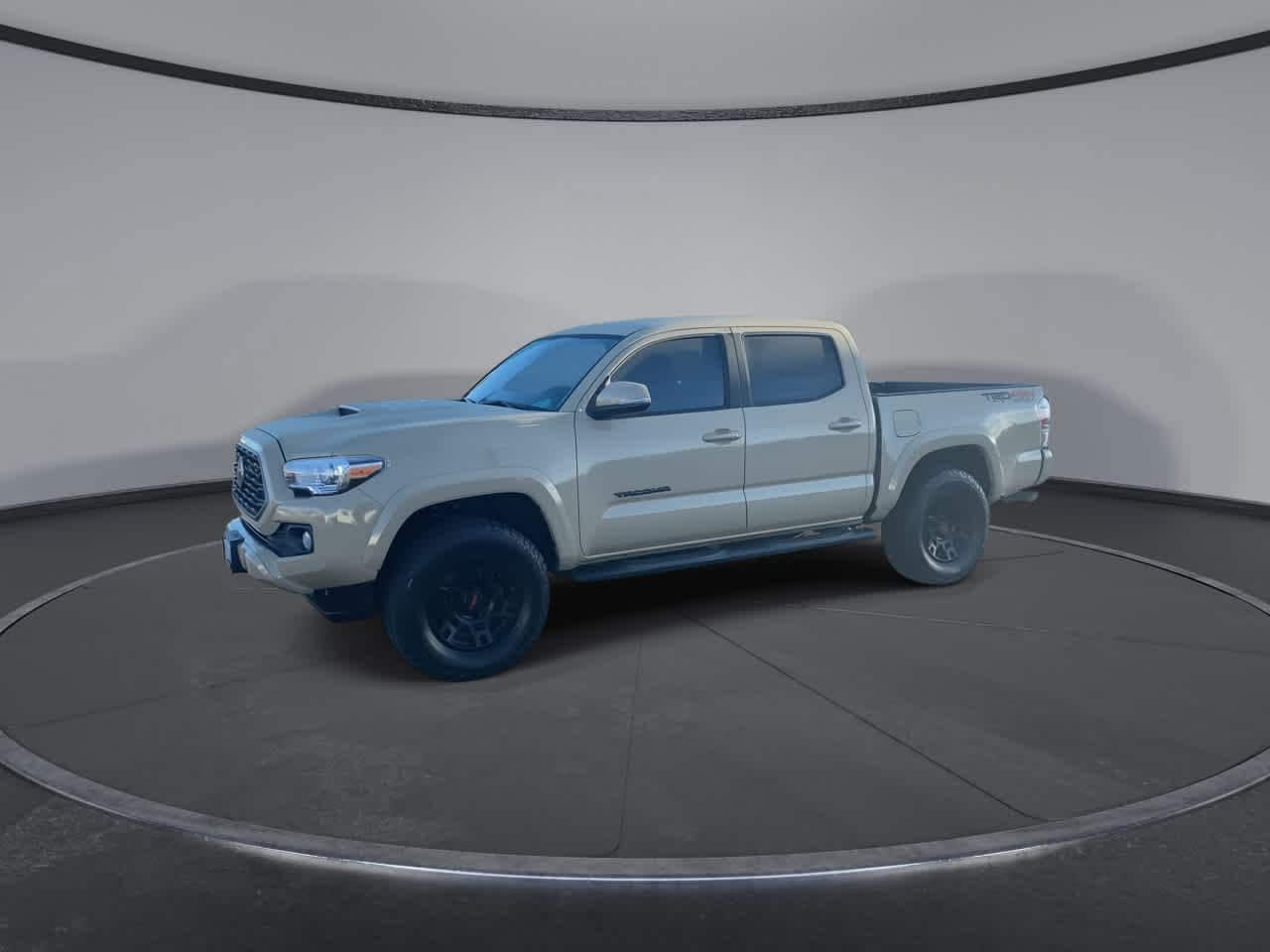 Thumbnail: 2020 Toyota Tacoma - 4