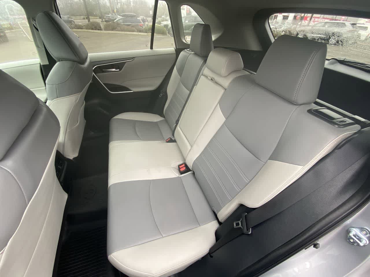 Thumbnail: 2025 Toyota RAV4 - 22