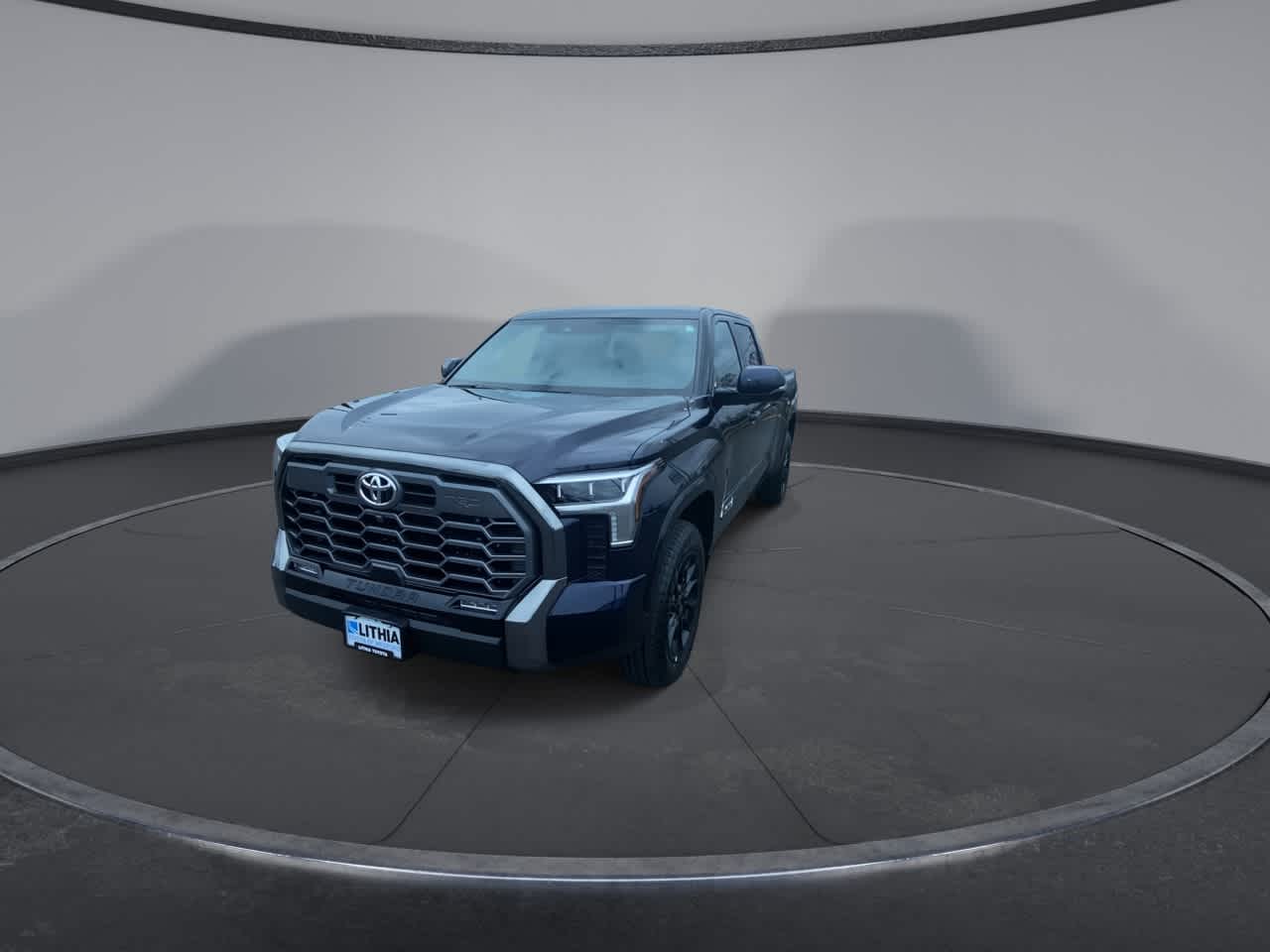 2025 Toyota Tundra Platinum photo 3