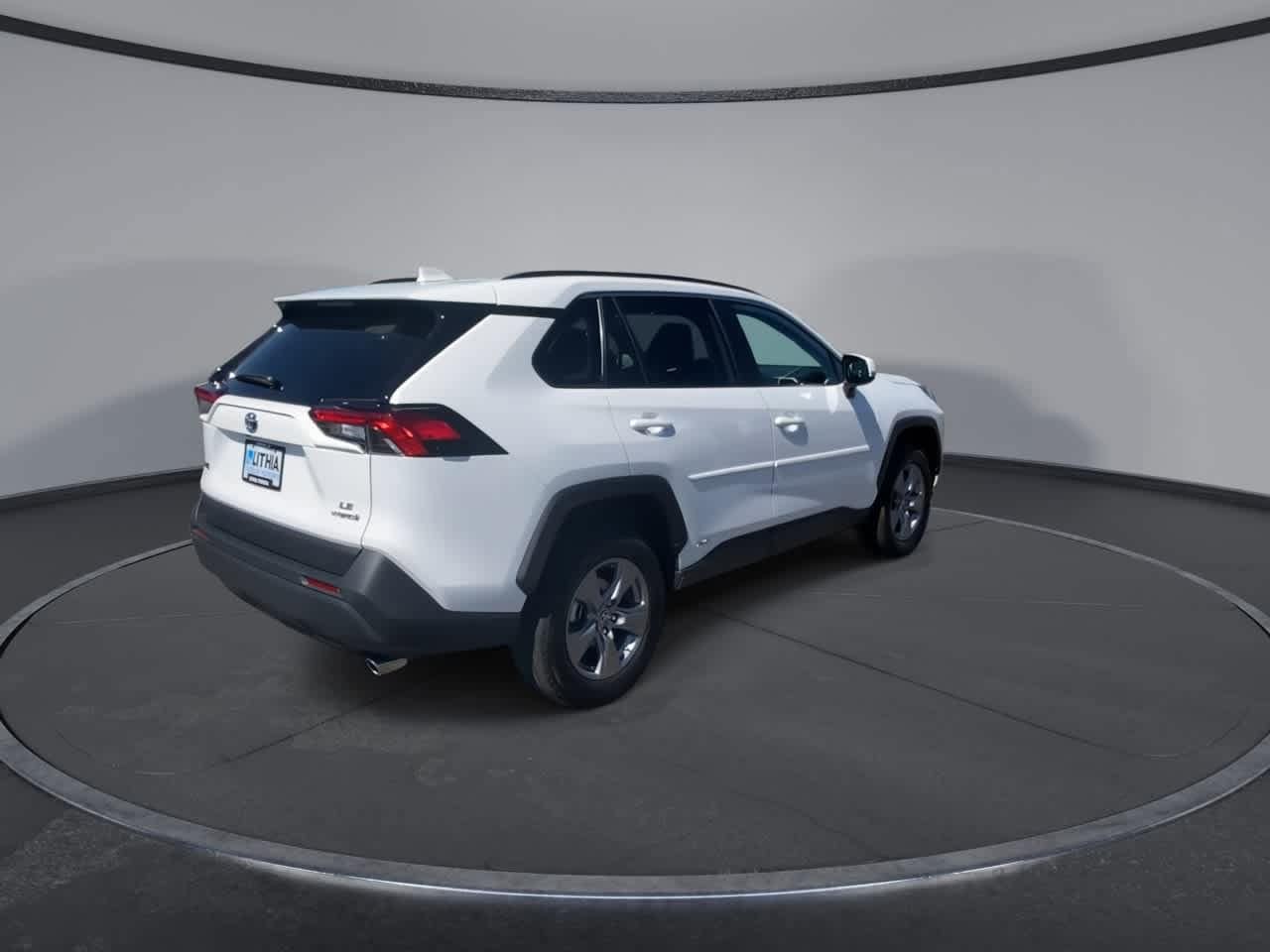 Thumbnail: 2024 Toyota RAV4 - 8