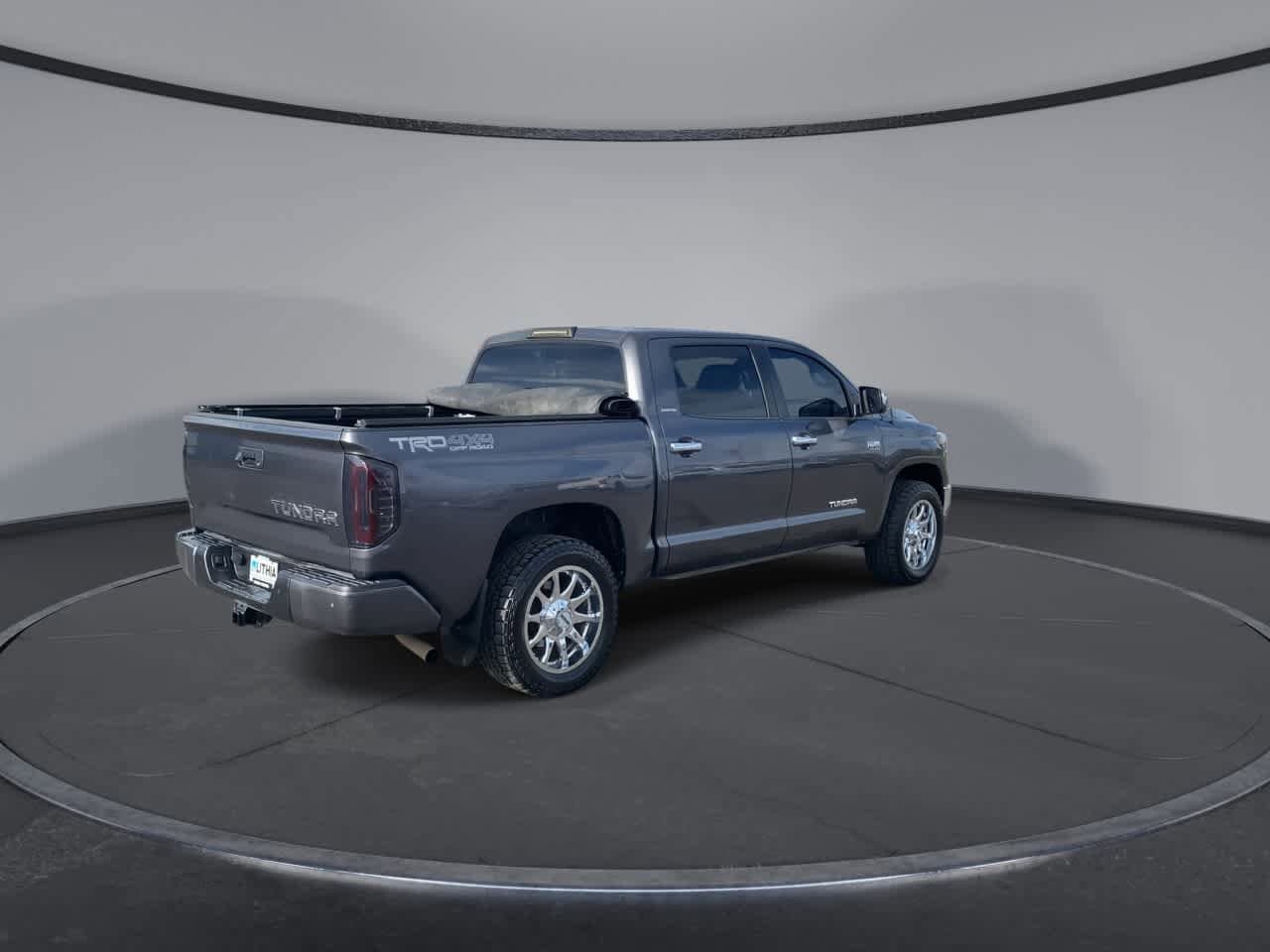 Thumbnail: 2017 Toyota Tundra - 7