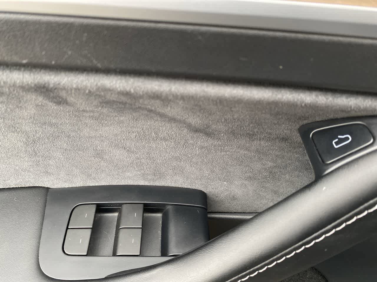 Thumbnail: 2023 Tesla Model Y - 13