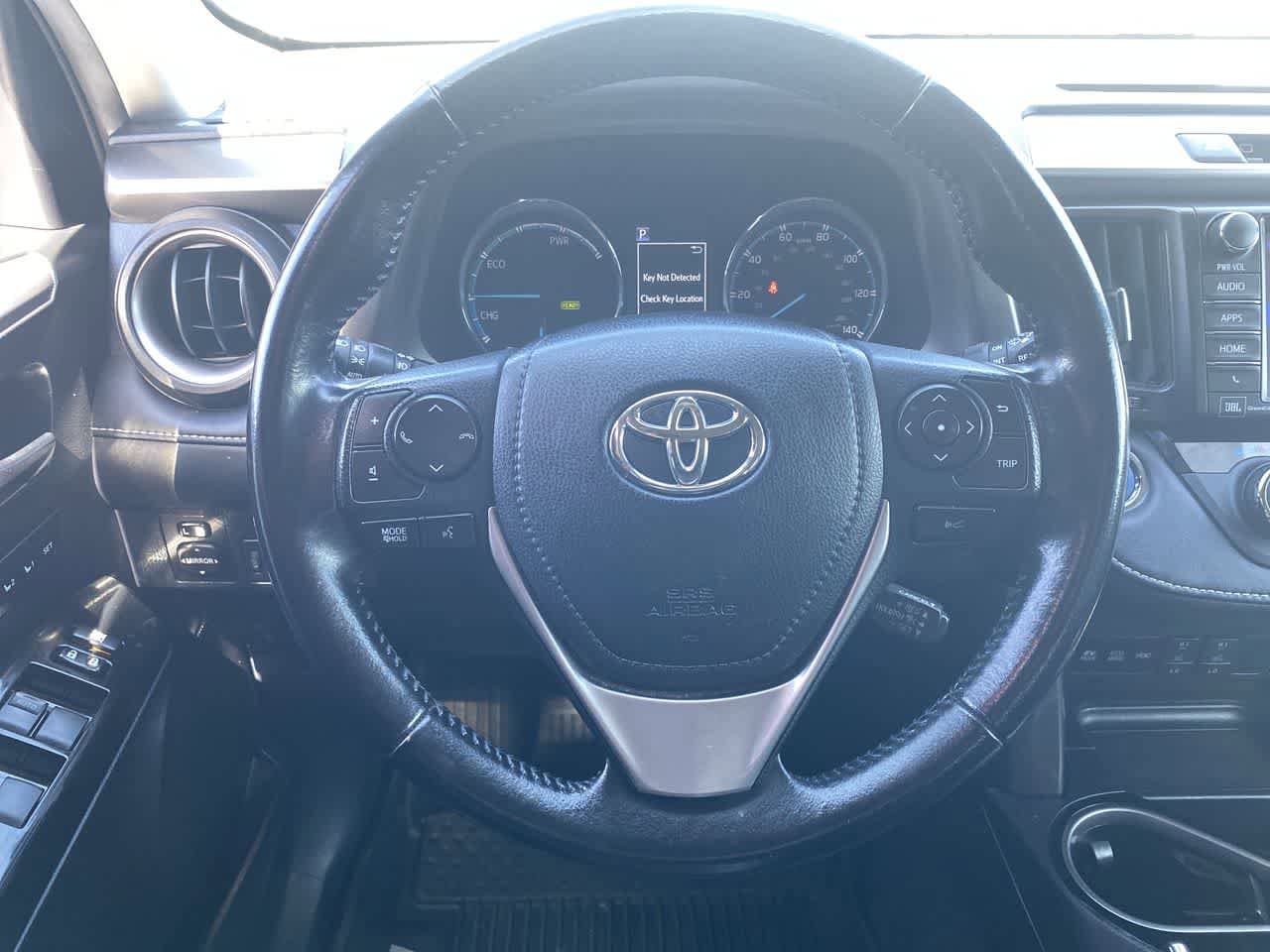 Thumbnail: 2016 Toyota RAV4 - 14