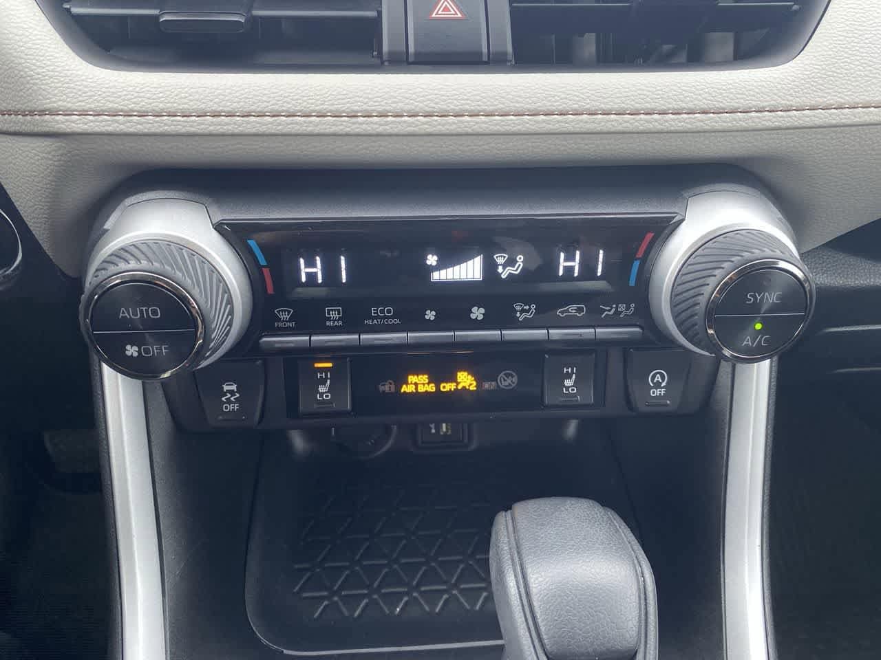 Thumbnail: 2023 Toyota RAV4 - 18