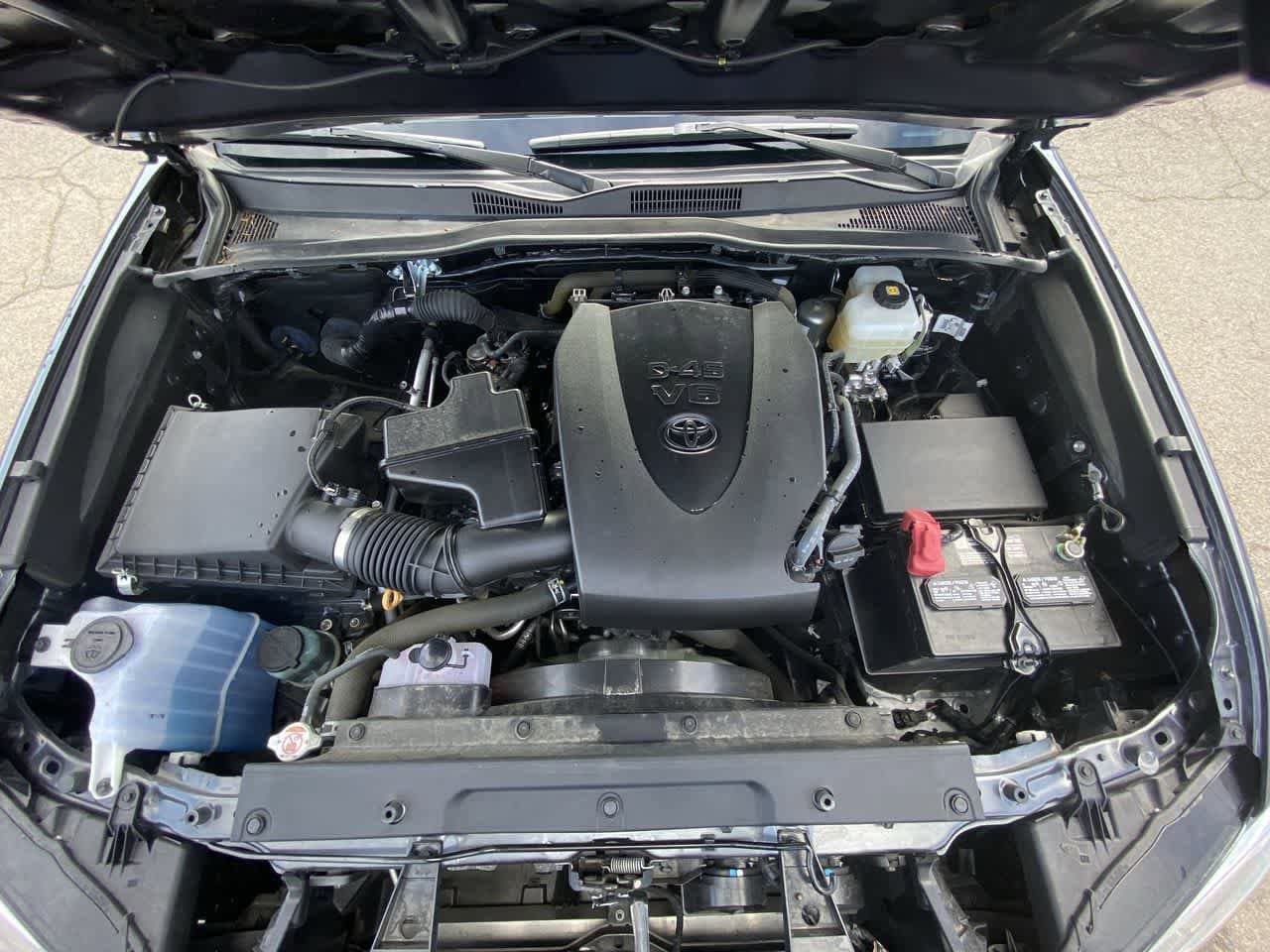 Thumbnail: 2020 Toyota Tacoma - 26