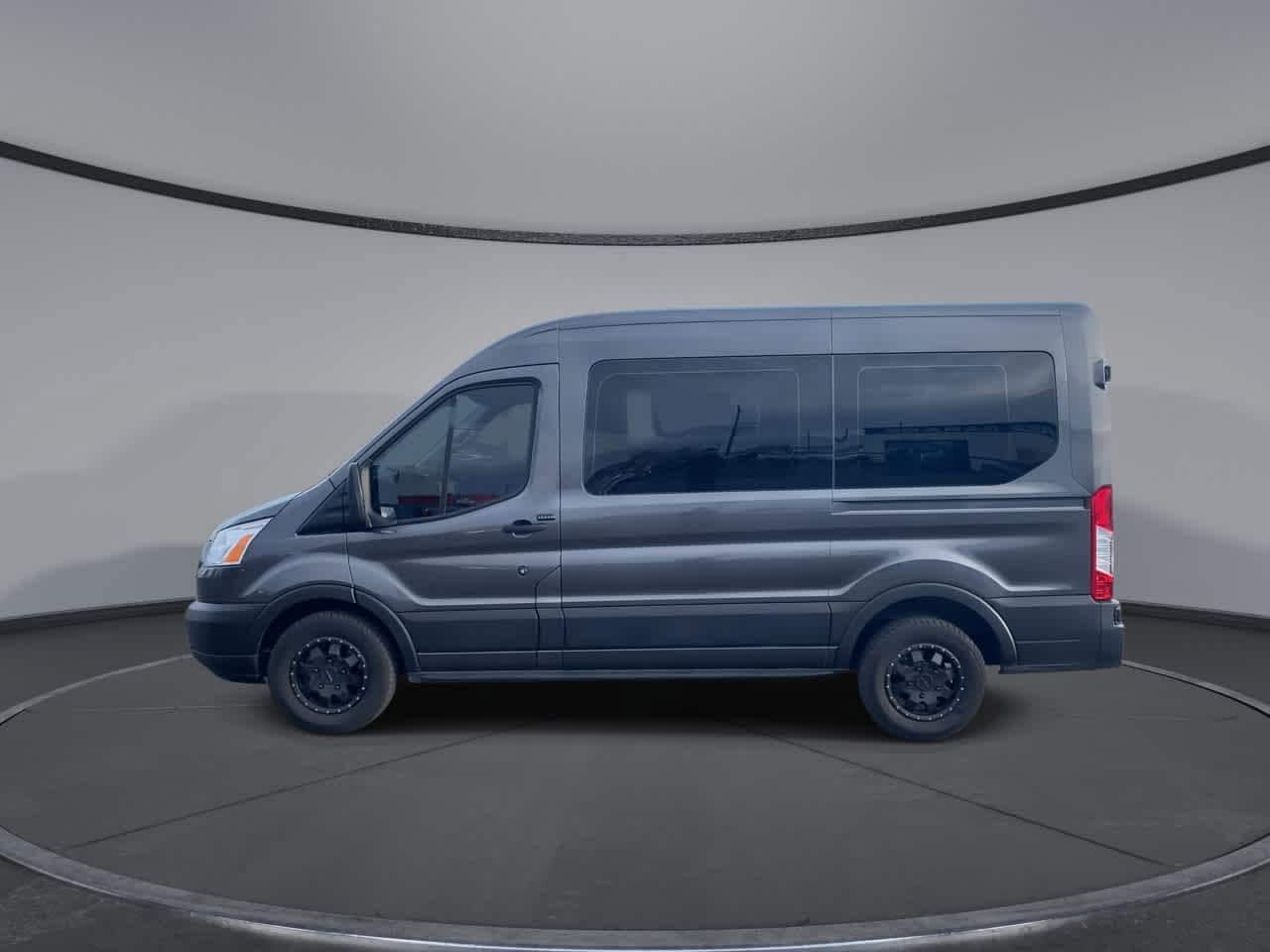 Thumbnail: 2019 Ford Transit Series - 5