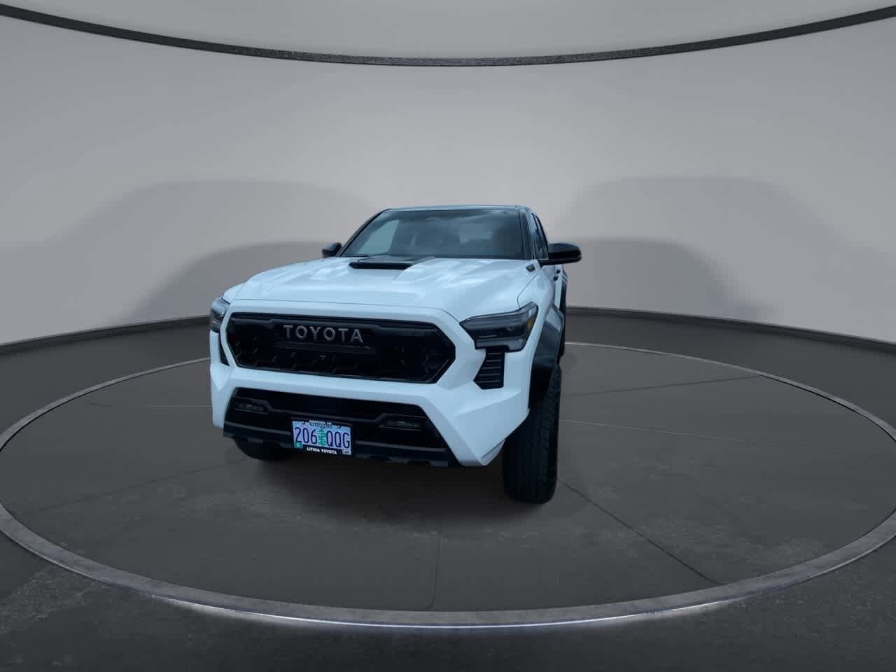 2025 Toyota Tacoma TRD Pro photo 3