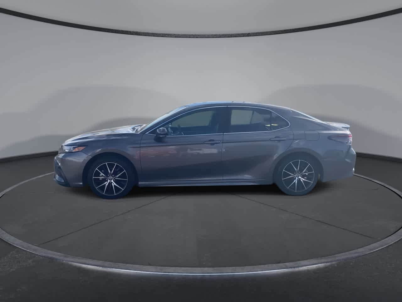 Thumbnail: 2024 Toyota Camry - 6