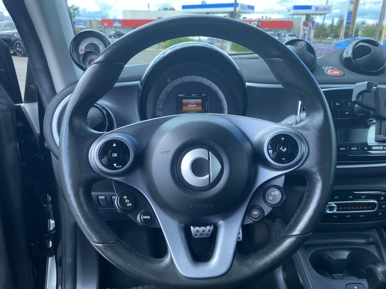 2018 smart fortwo  14