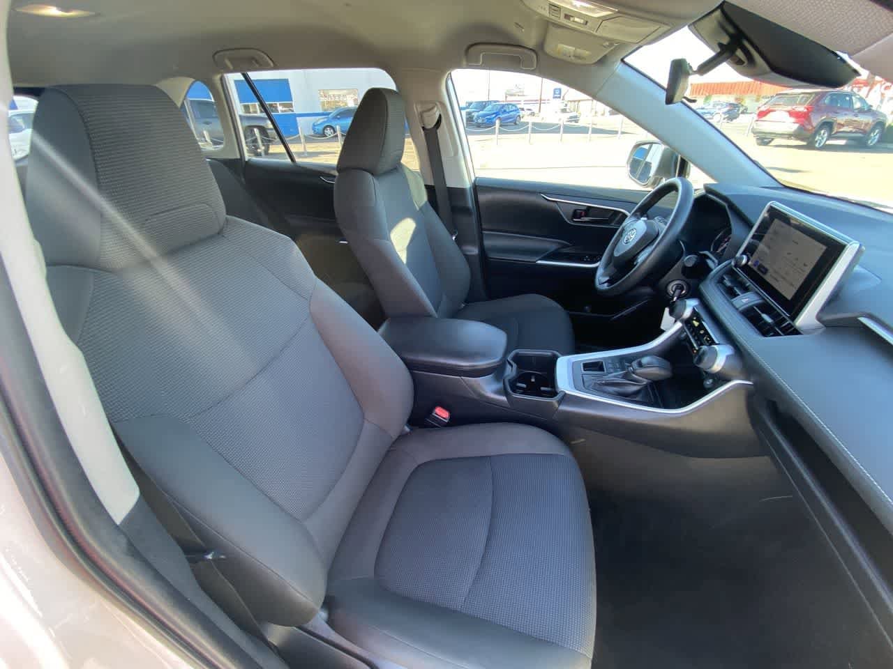 Thumbnail: 2024 Toyota RAV4 - 23