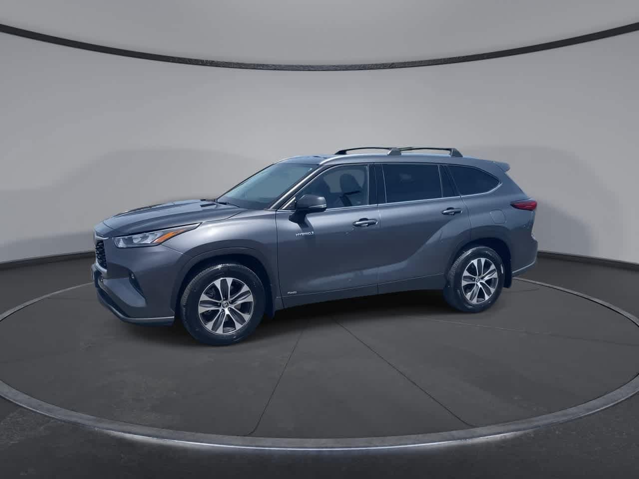 Thumbnail: 2020 Toyota Highlander - 6