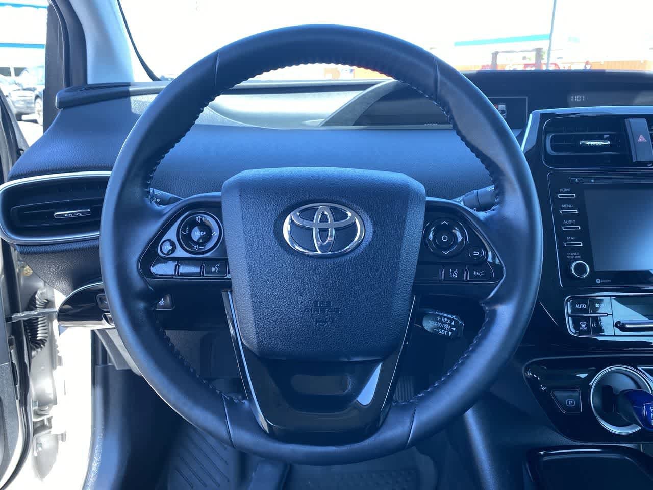 Thumbnail: 2022 Toyota Prius Prime - 14