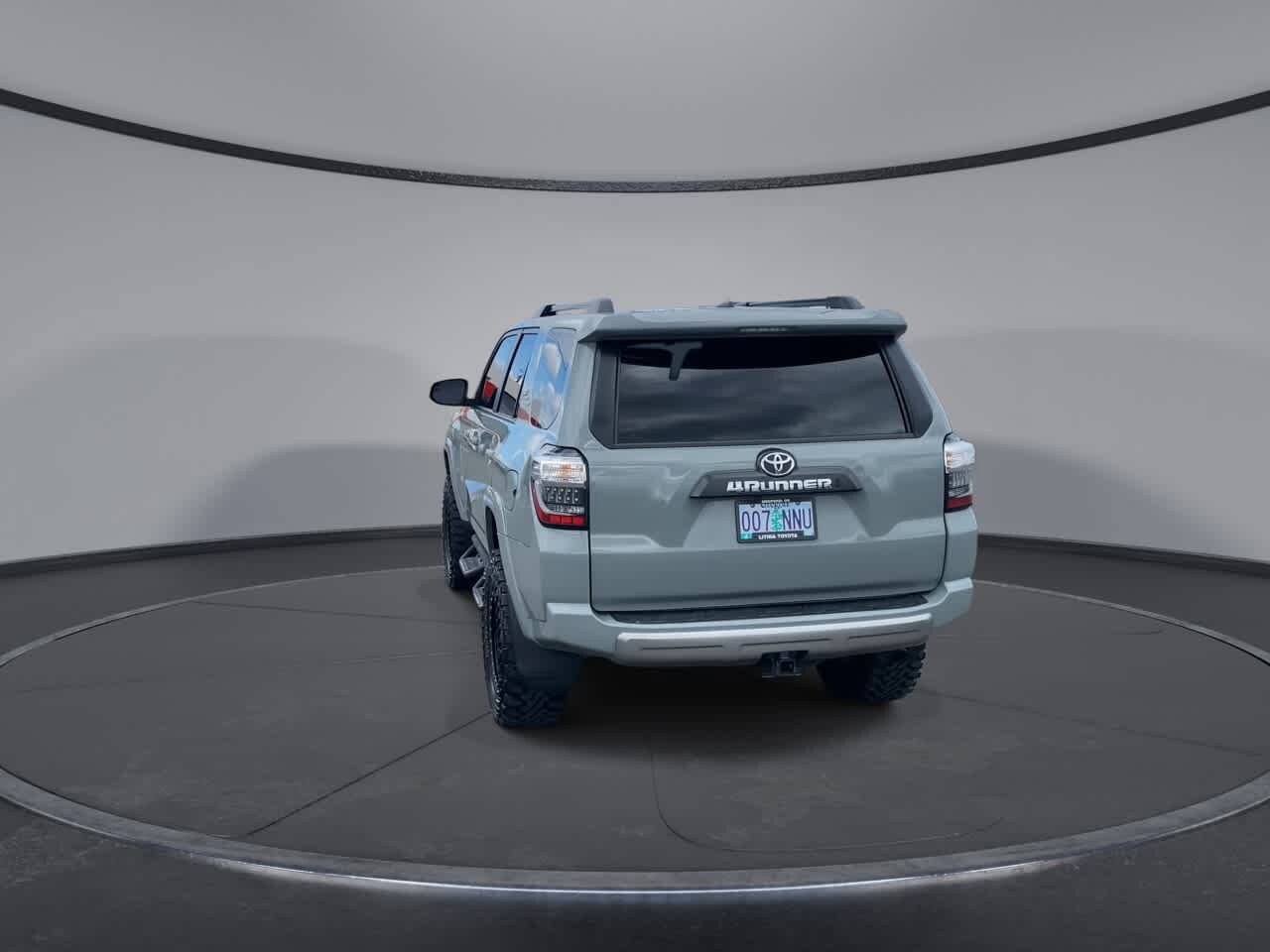 Thumbnail: 2022 Toyota 4Runner - 7