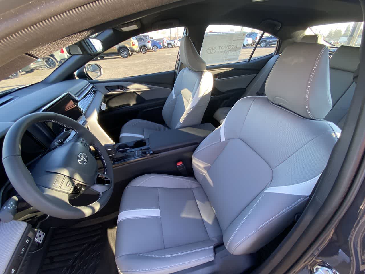 Thumbnail: 2026 Toyota Camry - 11