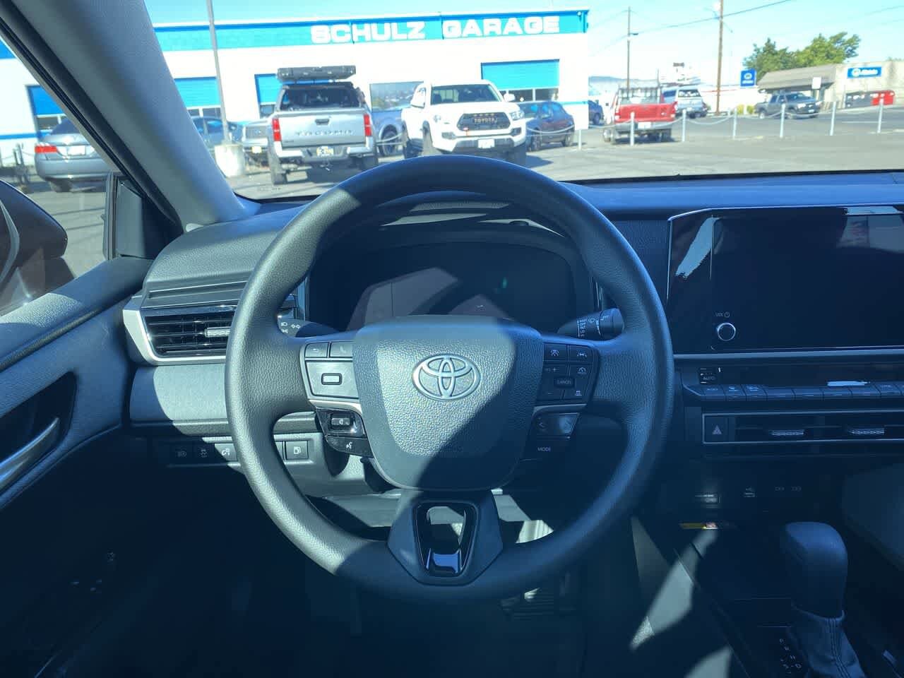 Thumbnail: 2025 Toyota Camry - 14