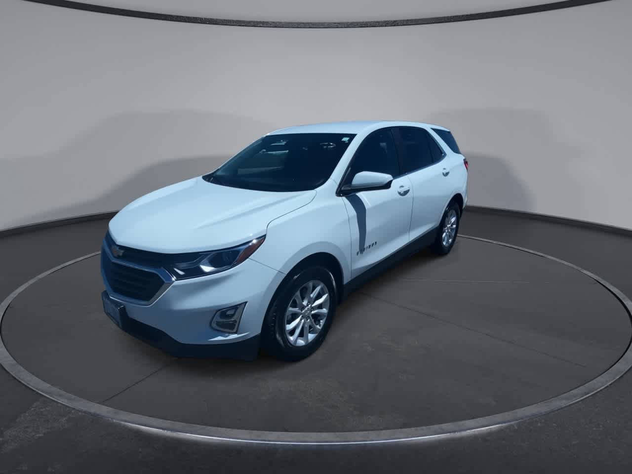 Thumbnail: 2021 Chevrolet Equinox - 4