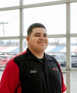 Staff member Jose Diaz from ID_e5a9032cd29a