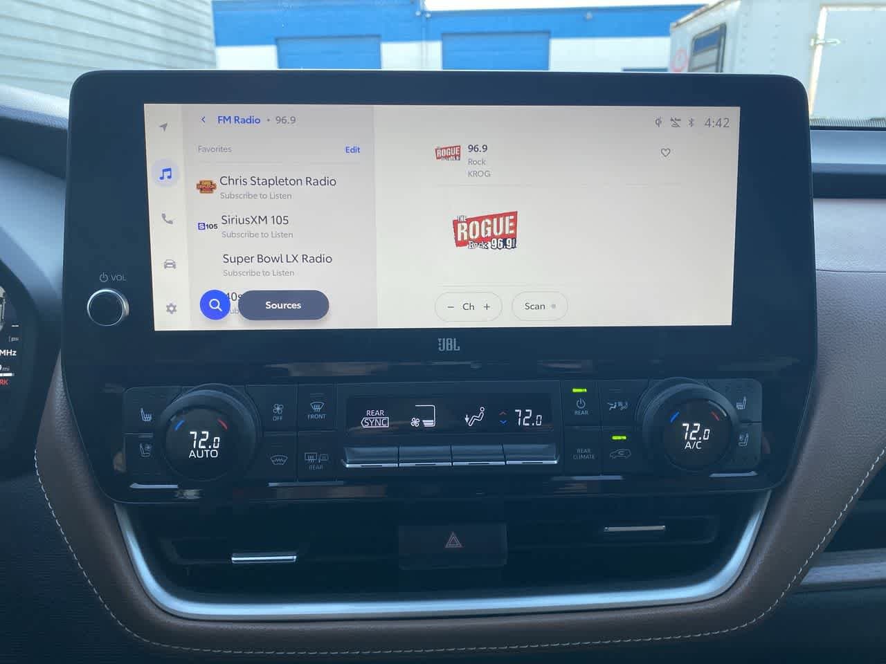 Thumbnail: 2025 Toyota Grand Highlander - 16