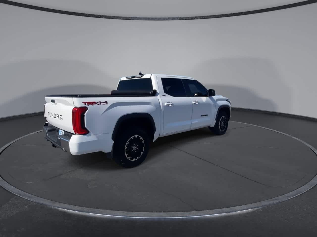 Thumbnail: 2024 Toyota Tundra - 8