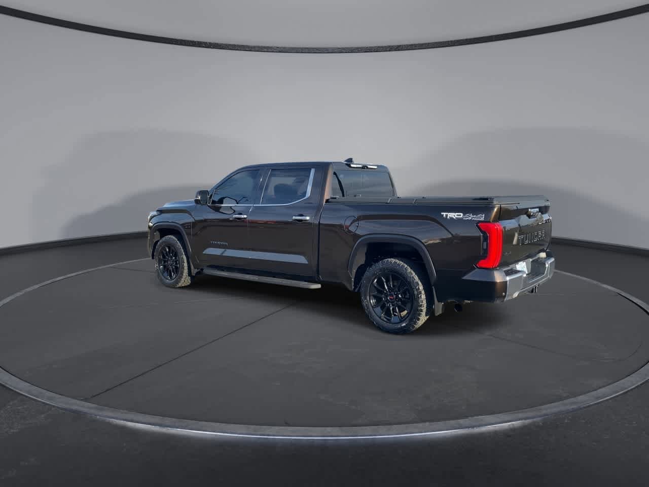 Thumbnail: 2022 Toyota Tundra - 6