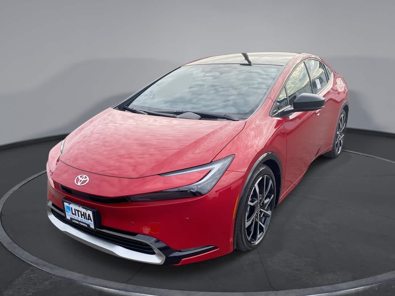 2026 Toyota Prius XSE's photo