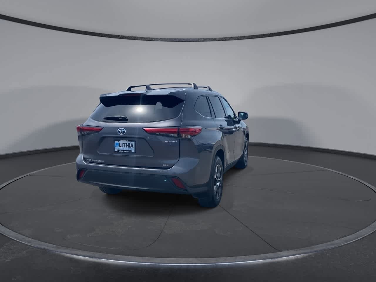 Thumbnail: 2020 Toyota Highlander - 9