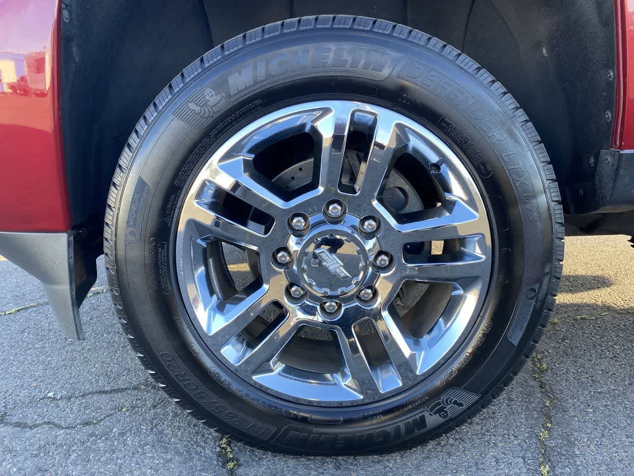 Thumbnail: 2019 Chevrolet Silverado 2500 - 10