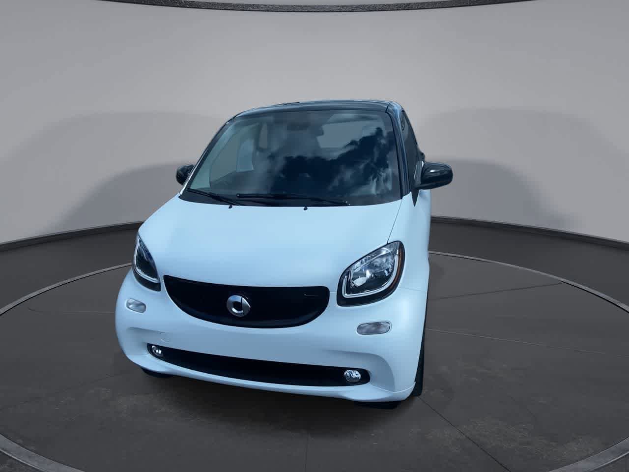 2018 smart fortwo  3