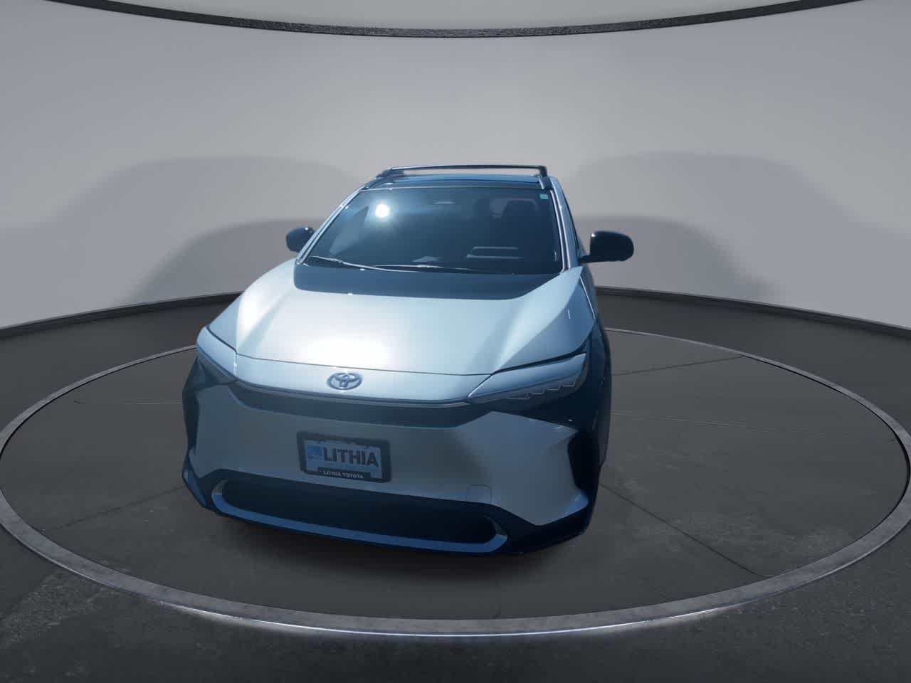 Thumbnail: 2025 Toyota bZ4X - 3