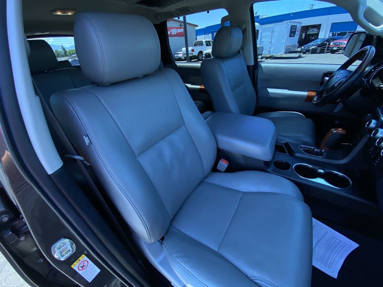 Thumbnail: 2020 Toyota Sequoia - 26