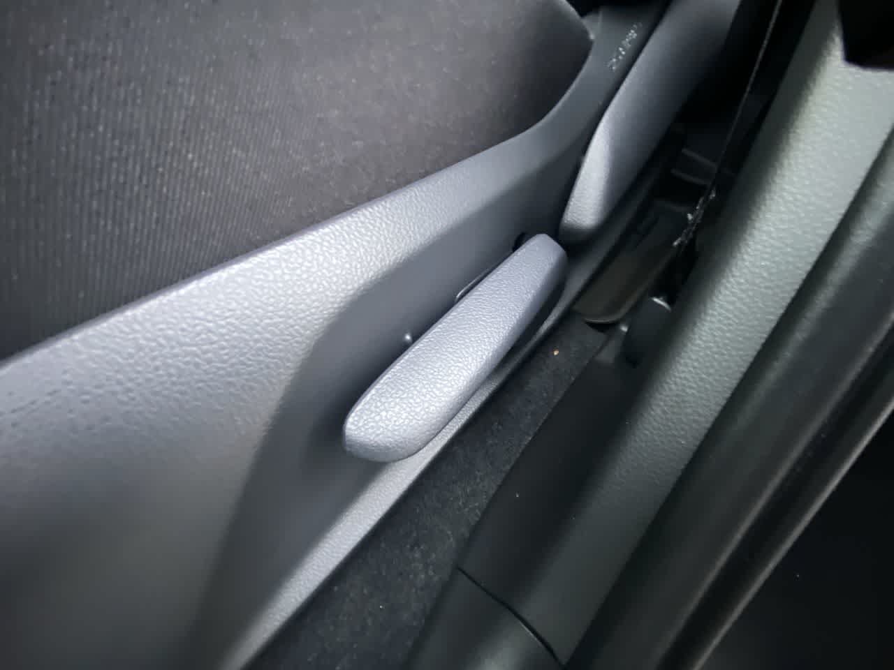 Thumbnail: 2025 Toyota RAV4 - 12