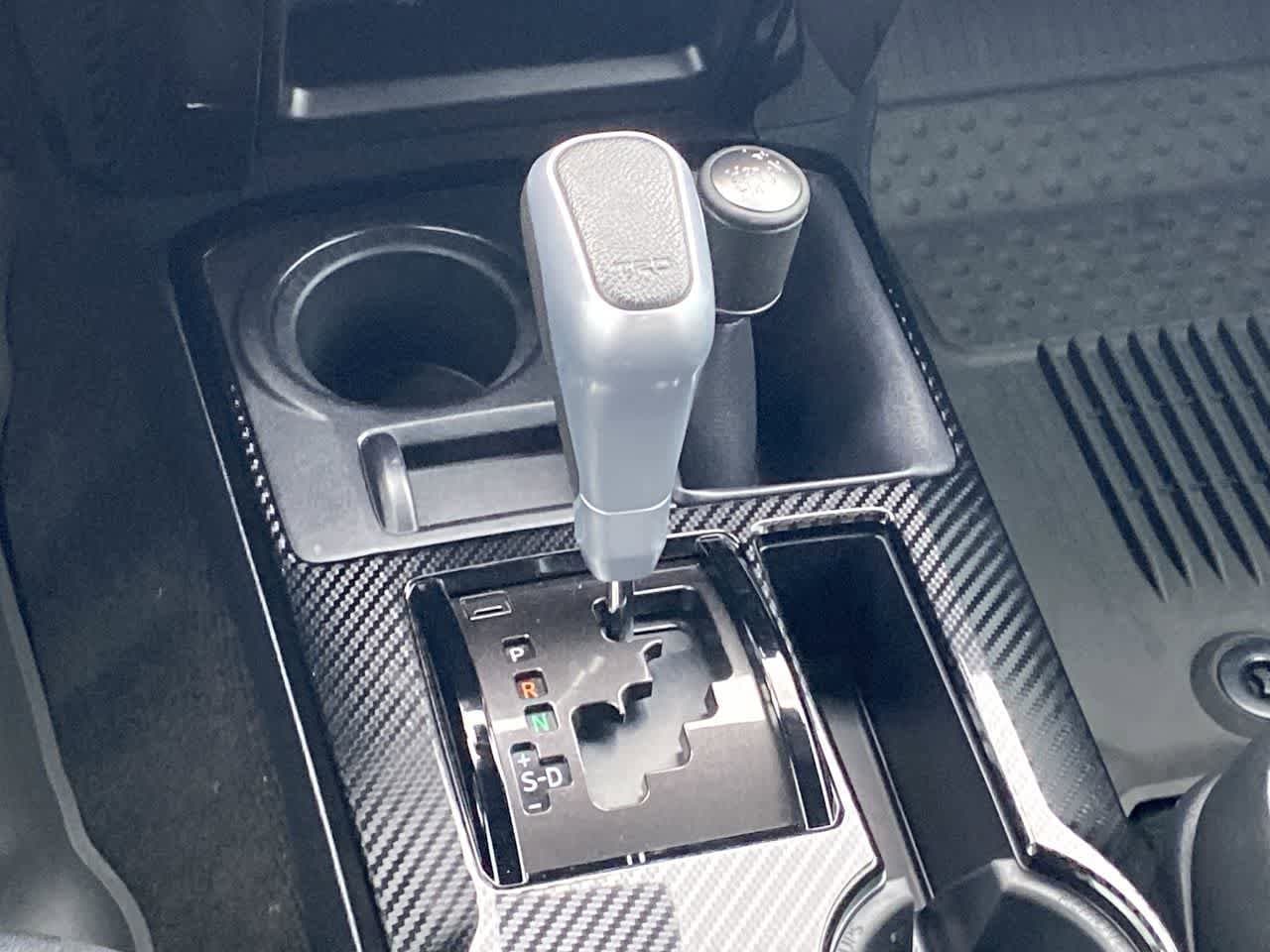 Thumbnail: 2021 Toyota 4Runner - 20