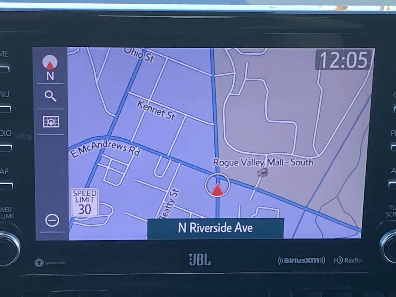 Thumbnail: 2022 Toyota Corolla - 18