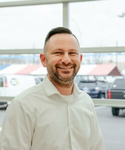 Staff member Denny Kane from ID_255e450624b8