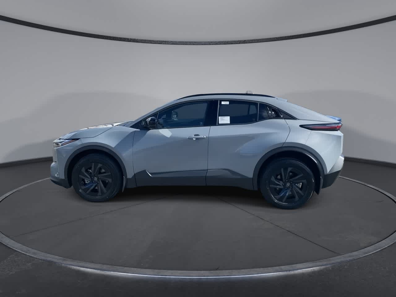 Thumbnail: 2026 Toyota C-HR - 5