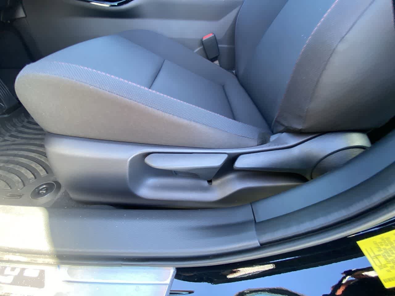 Thumbnail: 2024 Toyota Prius Prime - 12