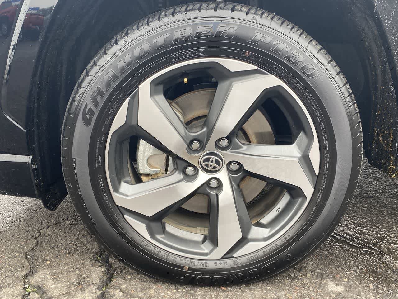 Thumbnail: 2023 Toyota RAV4 - 10