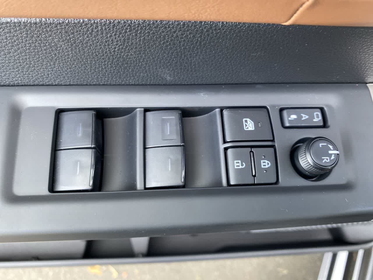 Thumbnail: 2026 Toyota Tundra - 13