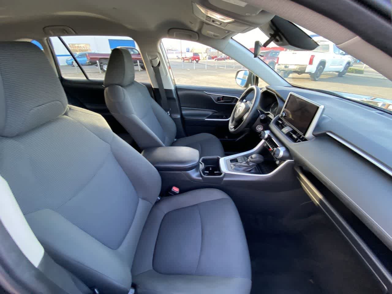 Thumbnail: 2024 Toyota RAV4 - 23