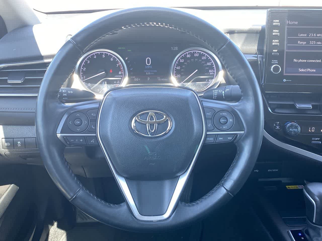 Thumbnail: 2024 Toyota Camry - 14