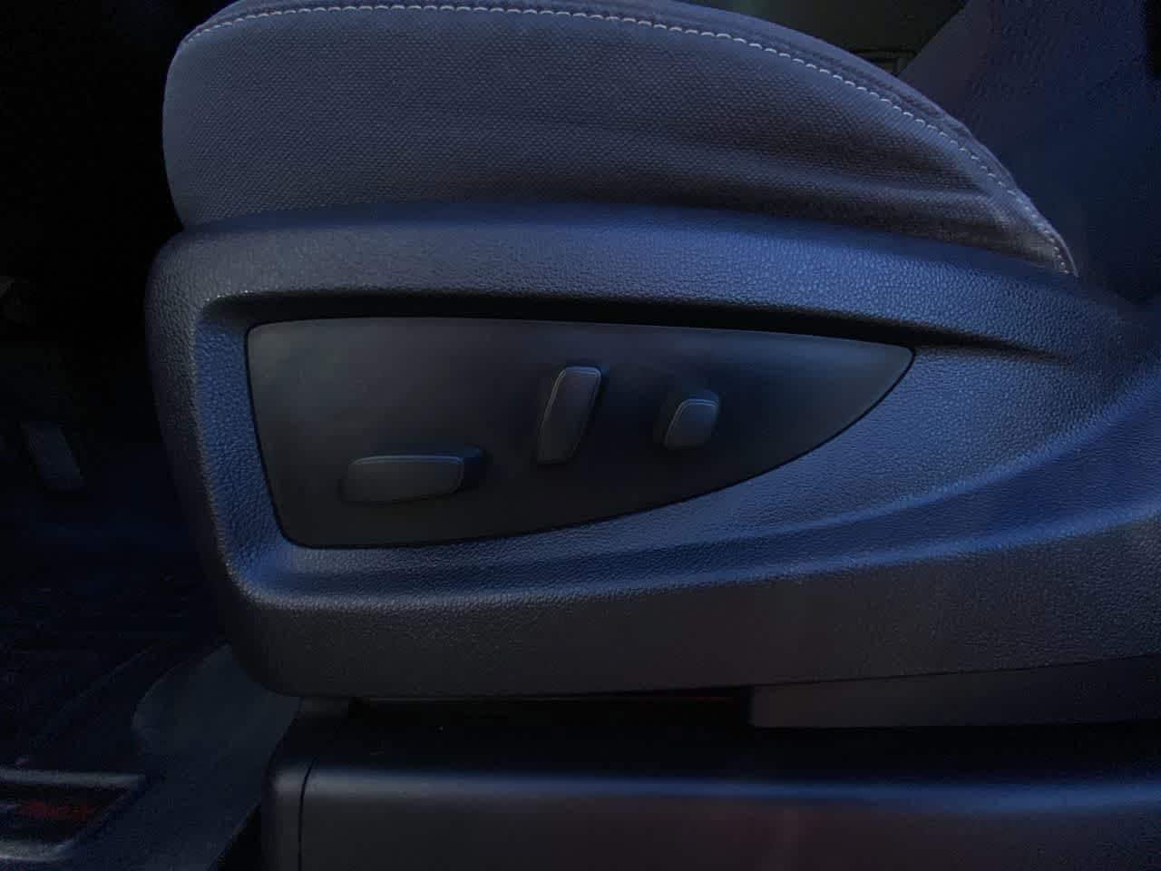 2015 GMC Yukon SLE - Photo 12